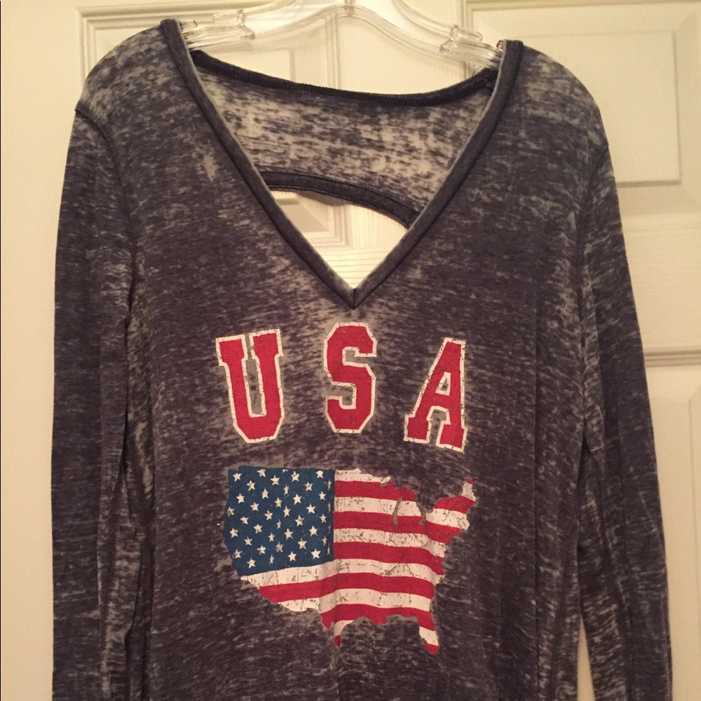 Light long sleeve T Shirt